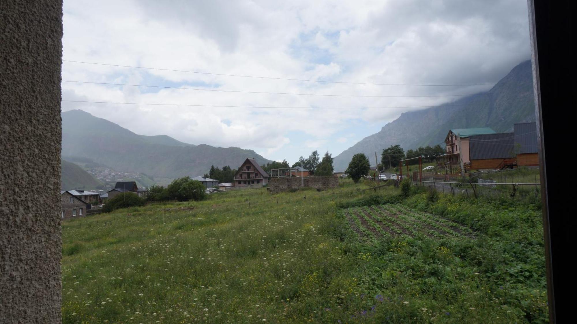Готель Arte In Kazbegi Екстер'єр фото