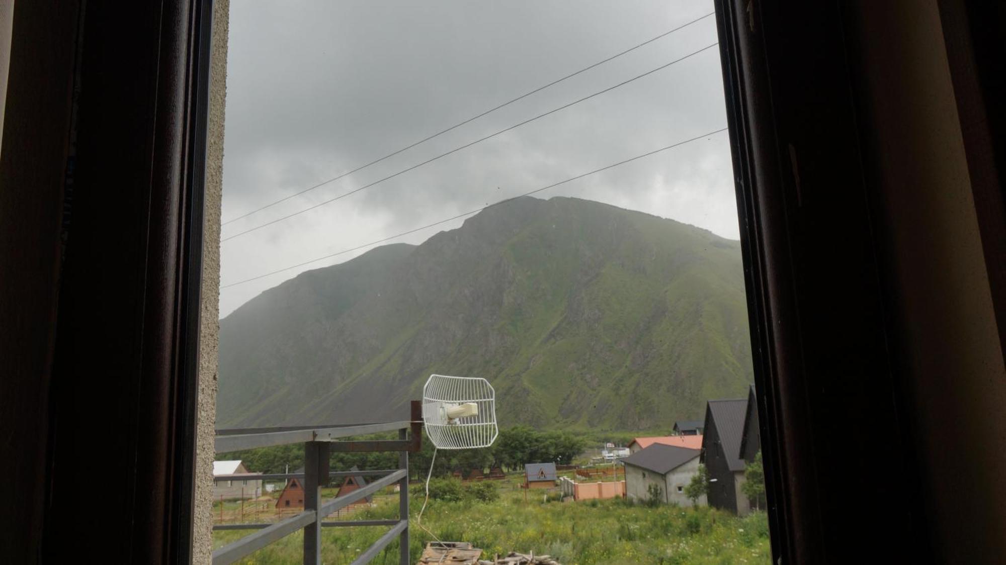 Готель Arte In Kazbegi Екстер'єр фото
