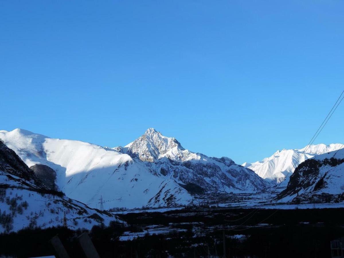 Готель Arte In Kazbegi Екстер'єр фото